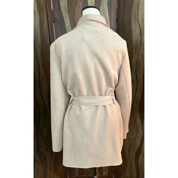 Magaschoni Cream Belted Faux Suede Trench Coat. Size XL. - Picture 4 of 9